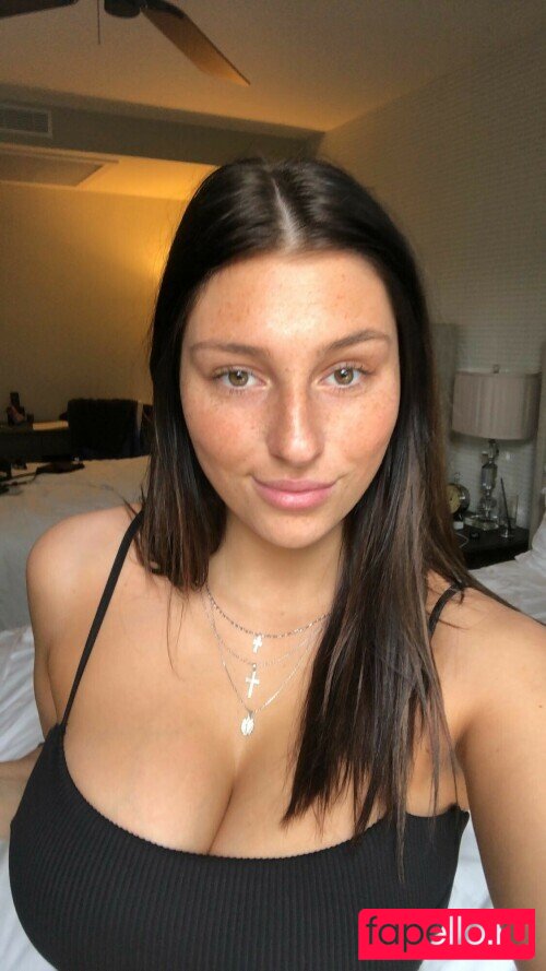 Abbey Wilson Onlyfans Photo Gallery 