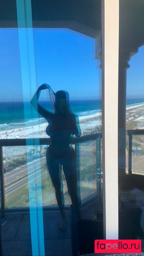 Abbey Wilson Onlyfans Photo Gallery 