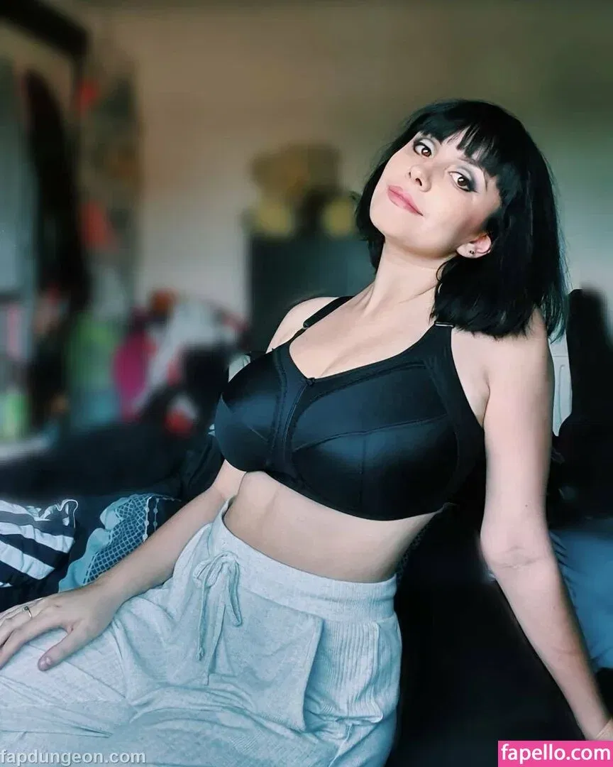 Soheila Clifford Onlyfans Photo Gallery 