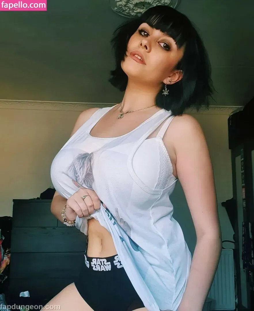 Soheila Clifford Onlyfans Photo Gallery 