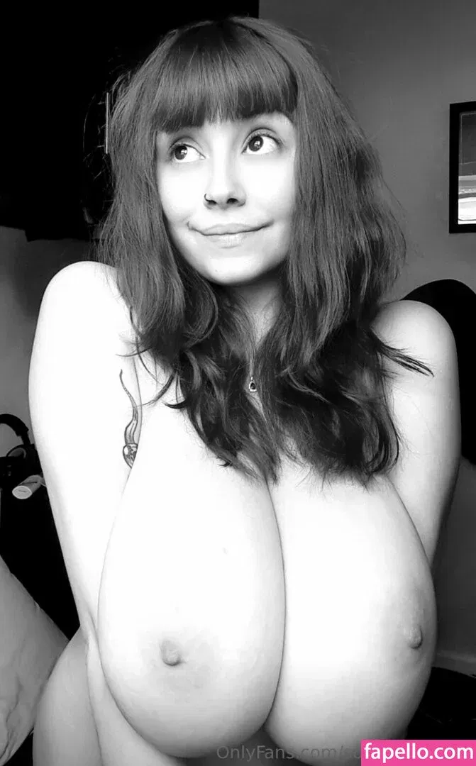 Soheila Clifford Onlyfans Photo Gallery 