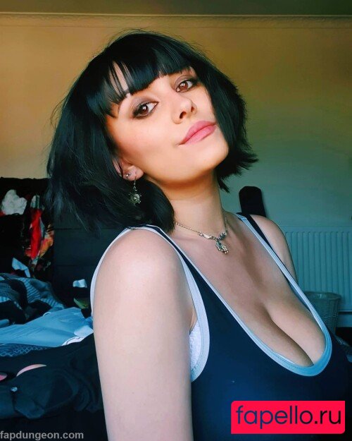 Soheila Clifford Onlyfans Photo Gallery 