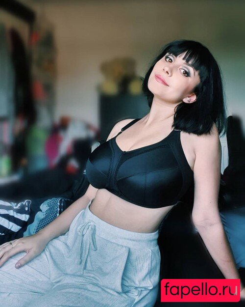 Soheila Clifford Onlyfans Photo Gallery 