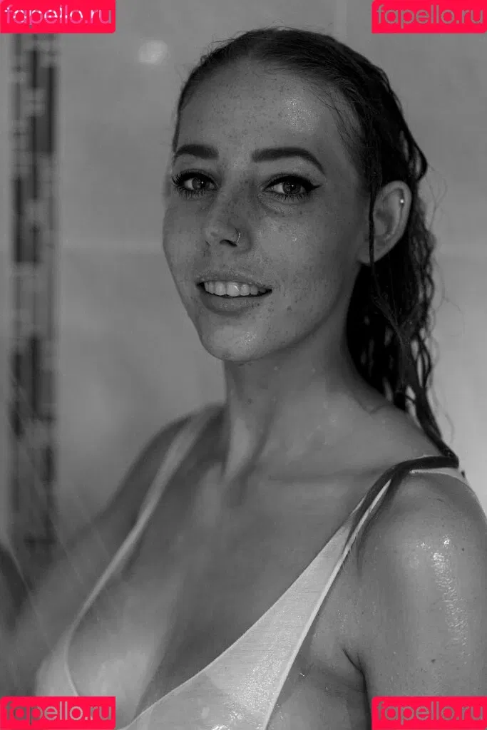 Ally J Wilkinson Onlyfans Photo Gallery 