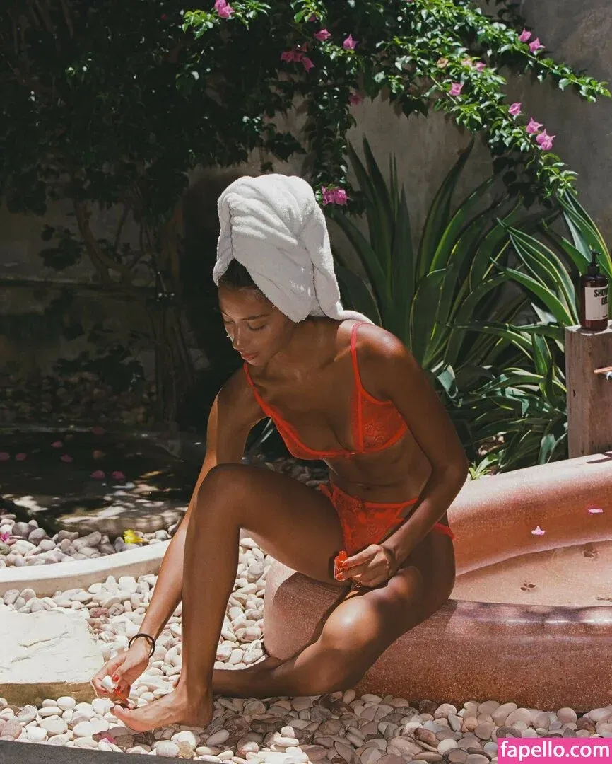 Alejandra Vidal Onlyfans Photo Gallery 