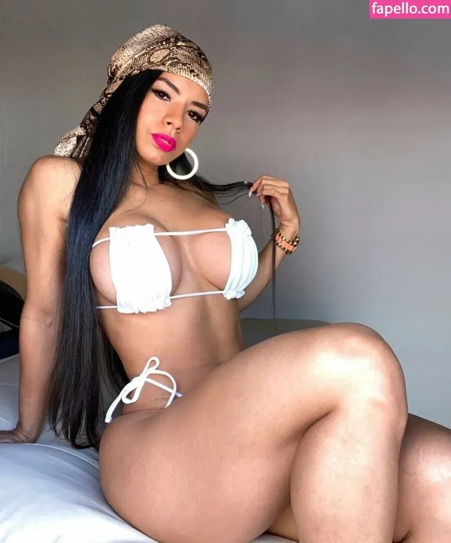 Alejandra Vidal Onlyfans Photo Gallery 