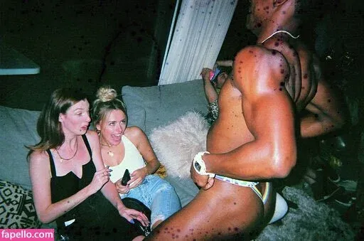 Erin Gilfoy Onlyfans Photo Gallery 