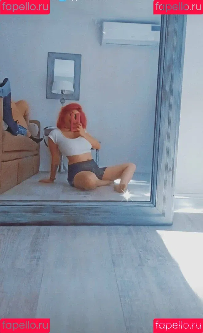 cabaretpanda Onlyfans Photo Gallery 