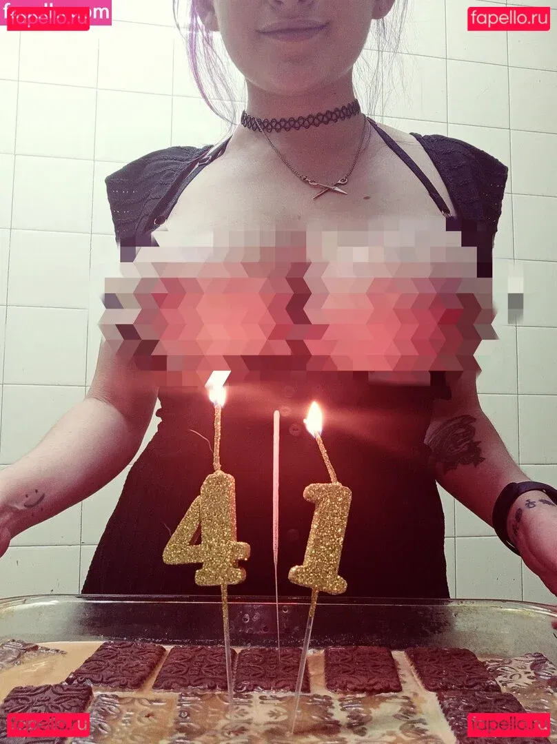 cabaretpanda Onlyfans Photo Gallery 