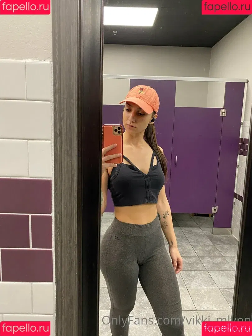 Vikki Mlynn Onlyfans Photo Gallery 