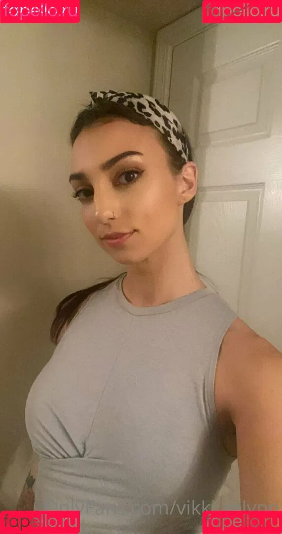 Vikki Mlynn Onlyfans Photo Gallery 