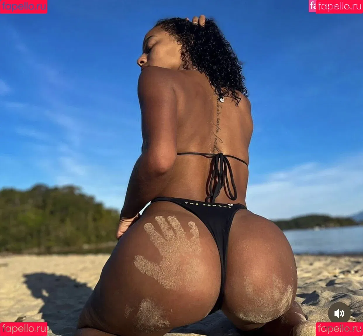 Isis Pequine Onlyfans Photo Gallery 