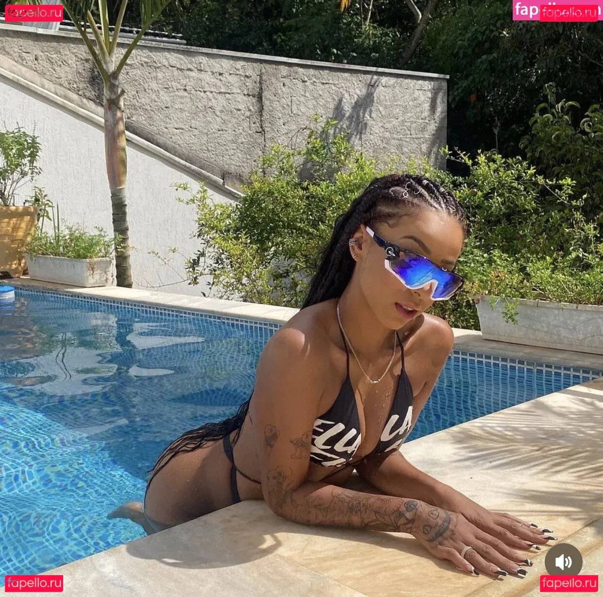 Isis Pequine Onlyfans Photo Gallery 