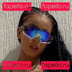 Isis Pequine Onlyfans Photo Gallery 