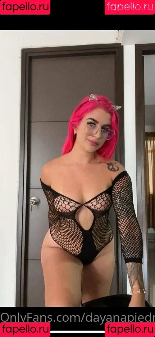 nadinselin Onlyfans Photo Gallery 