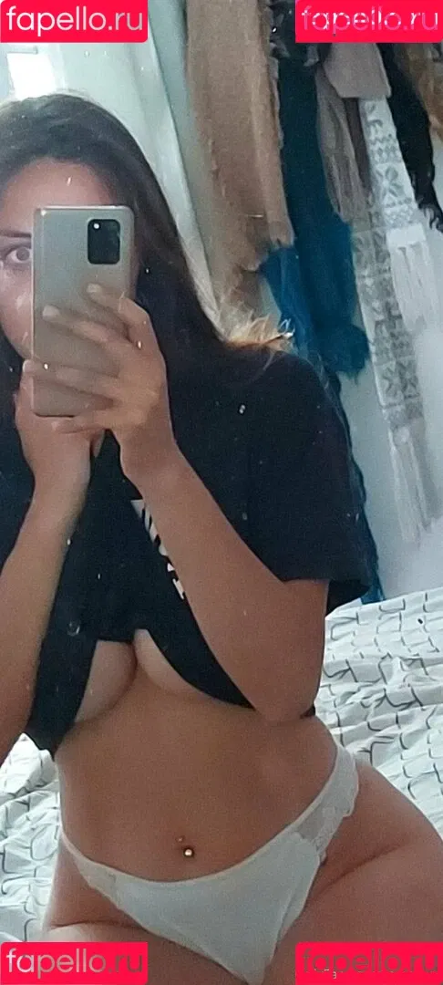 wnellafree Onlyfans Photo Gallery 