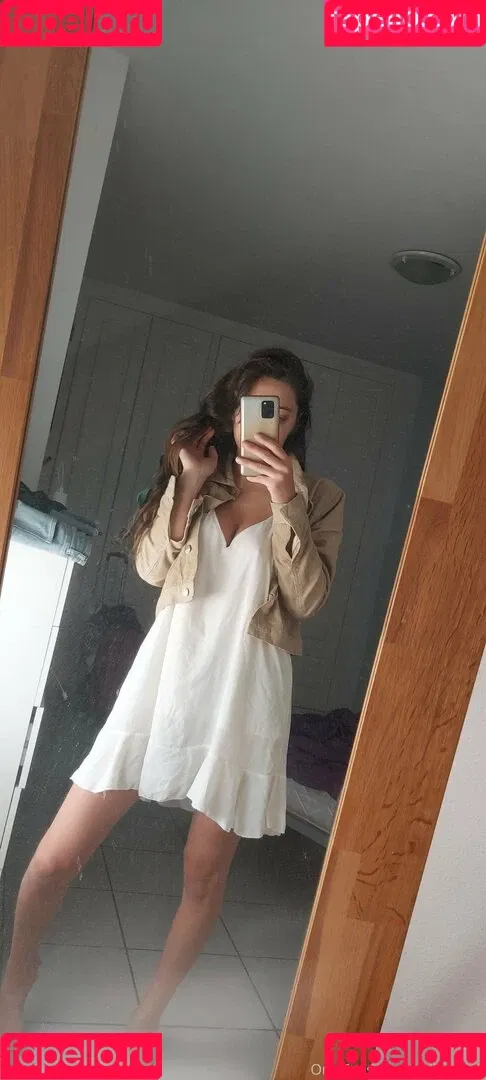 wnellafree Onlyfans Photo Gallery 
