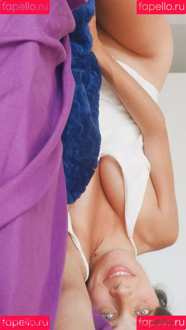 wnellafree Onlyfans Photo Gallery 