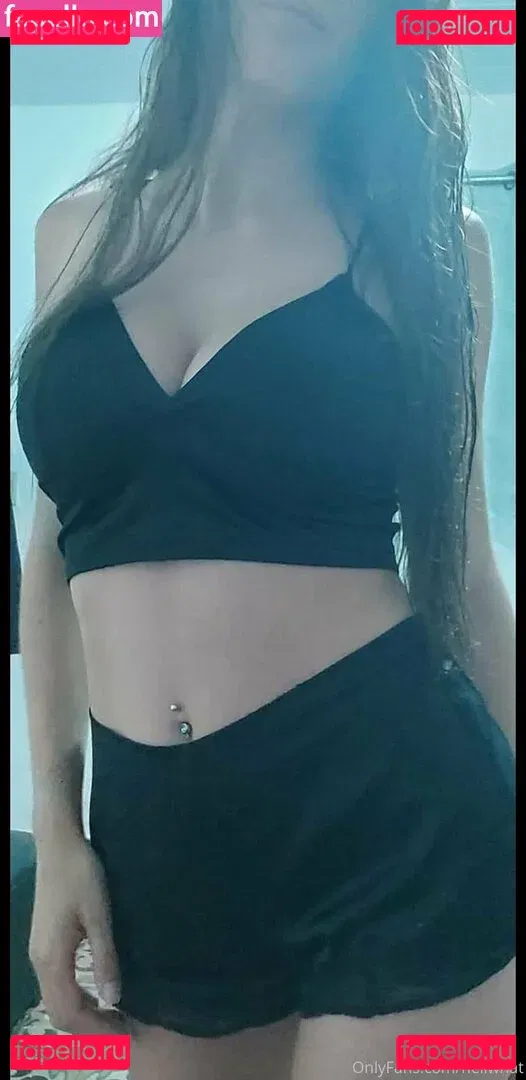 wnellafree Onlyfans Photo Gallery 