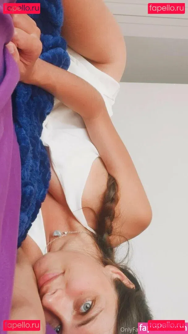 wnellafree Onlyfans Photo Gallery 