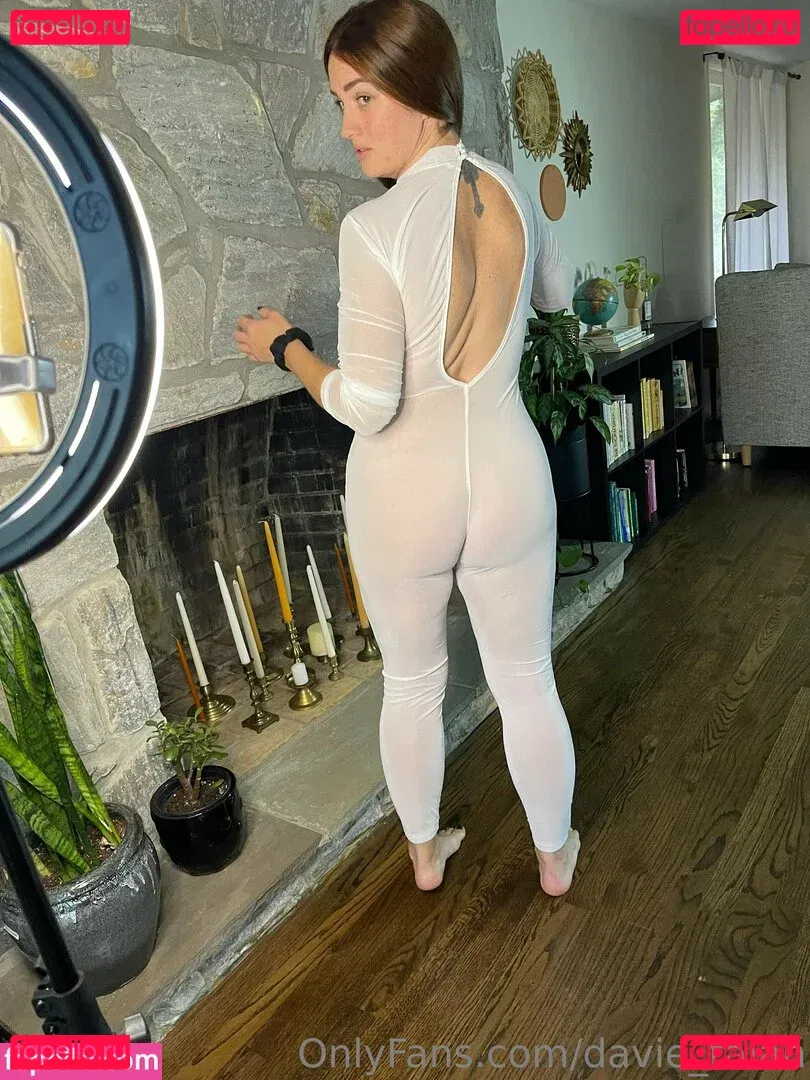 davie_talan Onlyfans Photo Gallery 