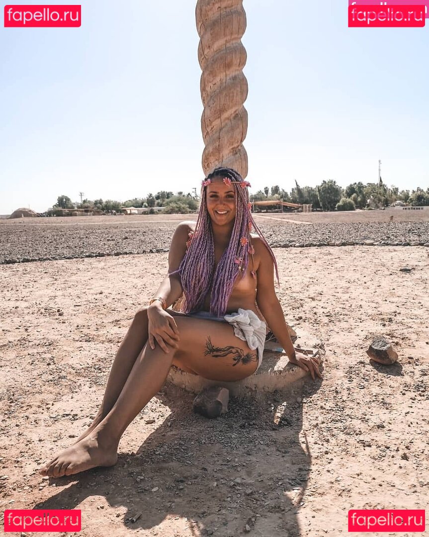 Yuval Gold Nude Onlyfans Photo 11