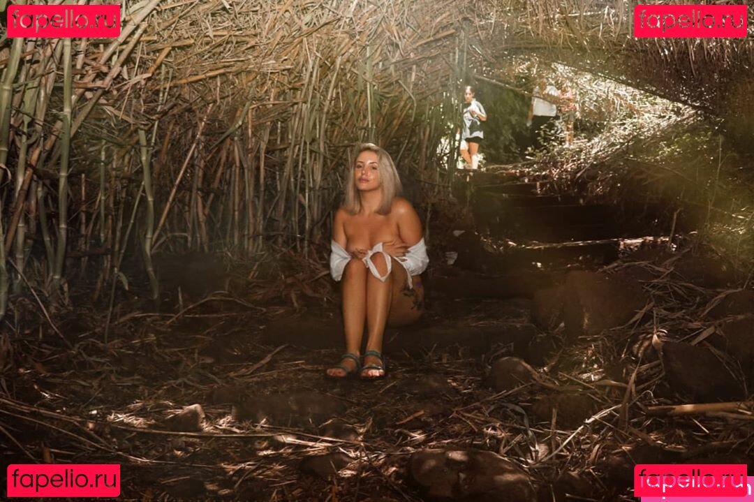 Yuval Gold Nude Onlyfans Photo 3