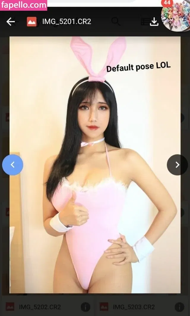 Refeen Onlyfans Photo Gallery 