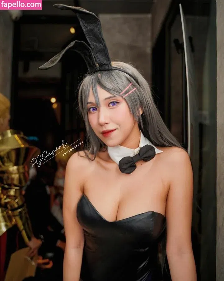 Refeen Onlyfans Photo Gallery 