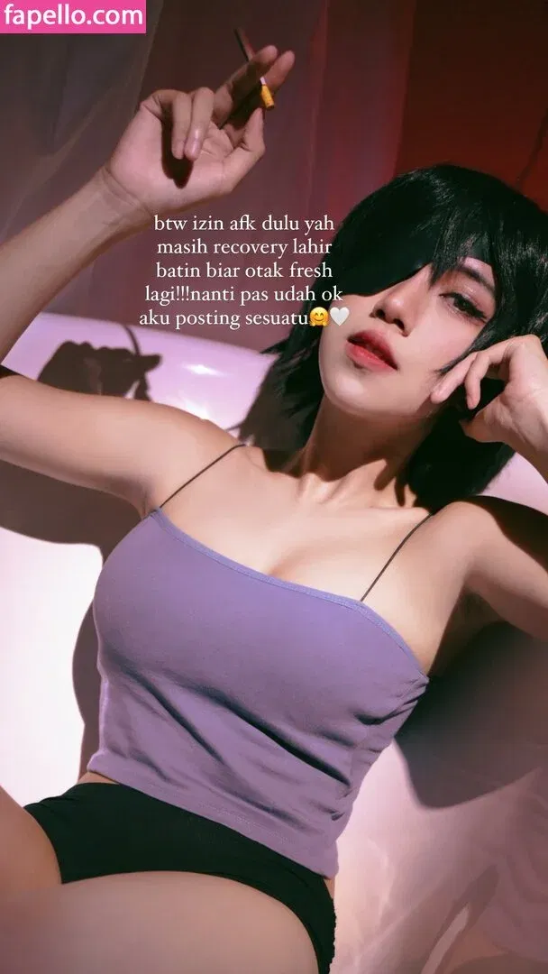 Refeen Onlyfans Photo Gallery 