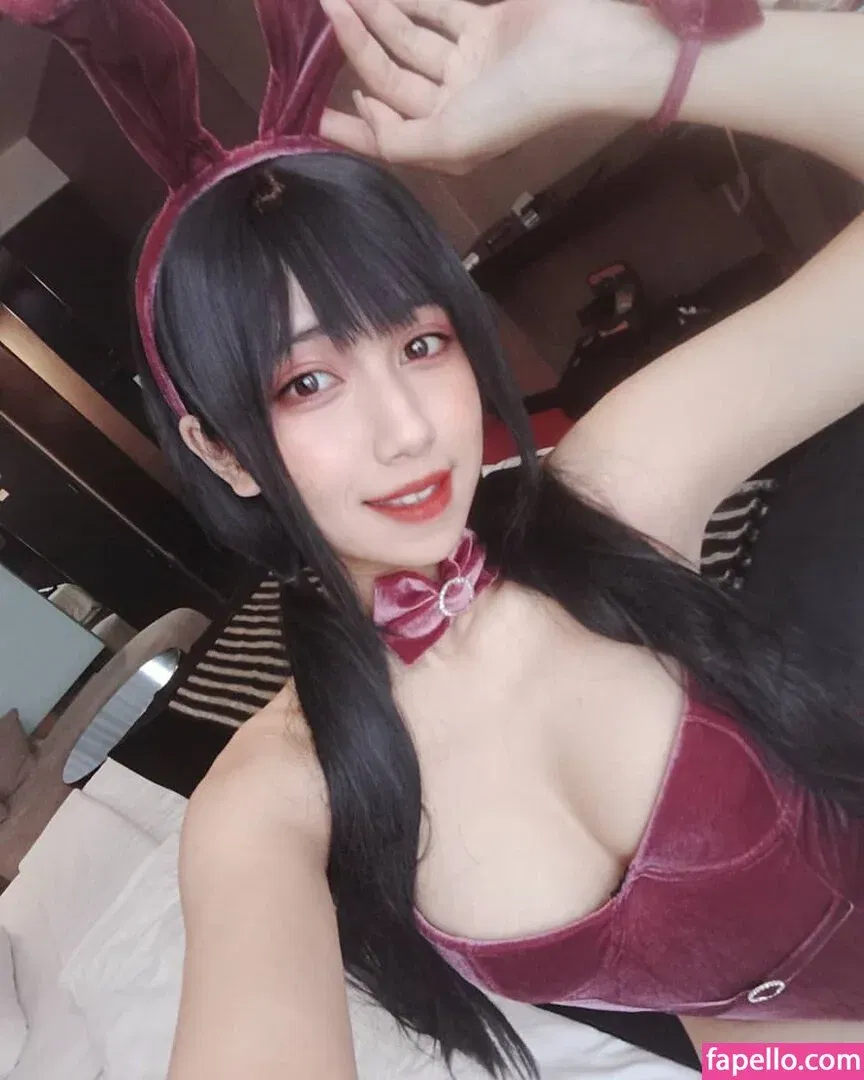 Refeen Onlyfans Photo Gallery 