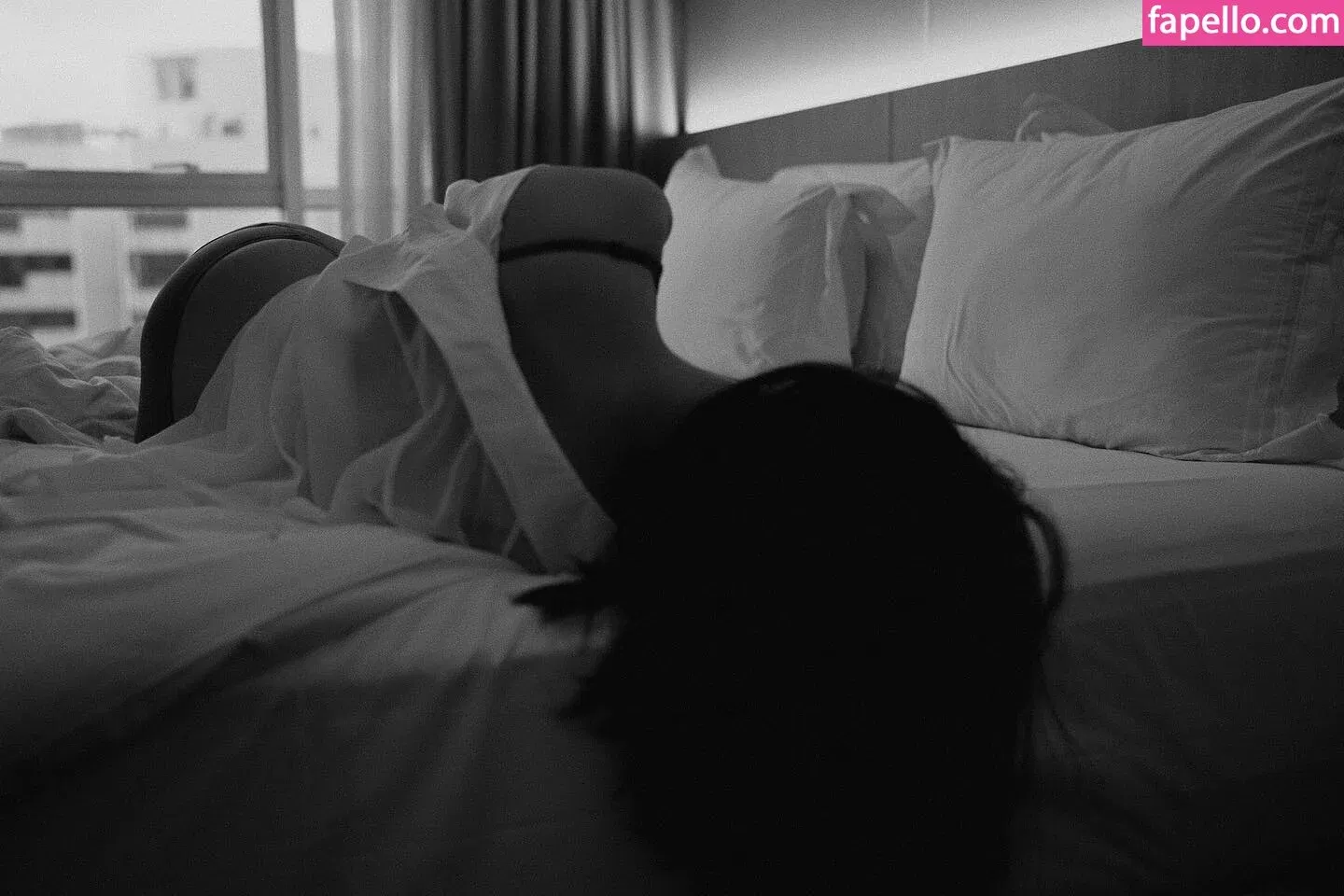 Refeen Onlyfans Photo Gallery 