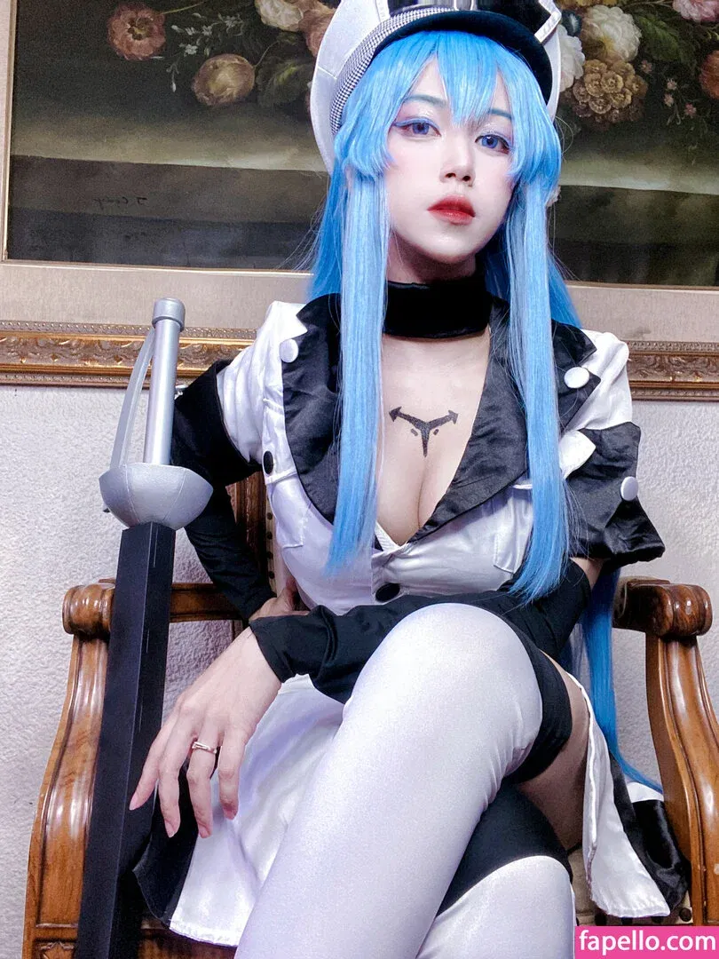 Refeen Onlyfans Photo Gallery 