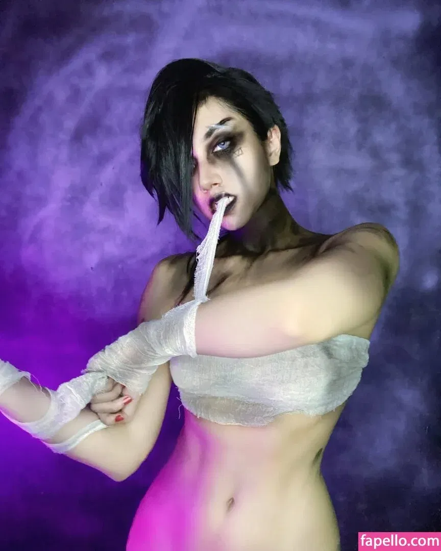 Refeen Onlyfans Photo Gallery 