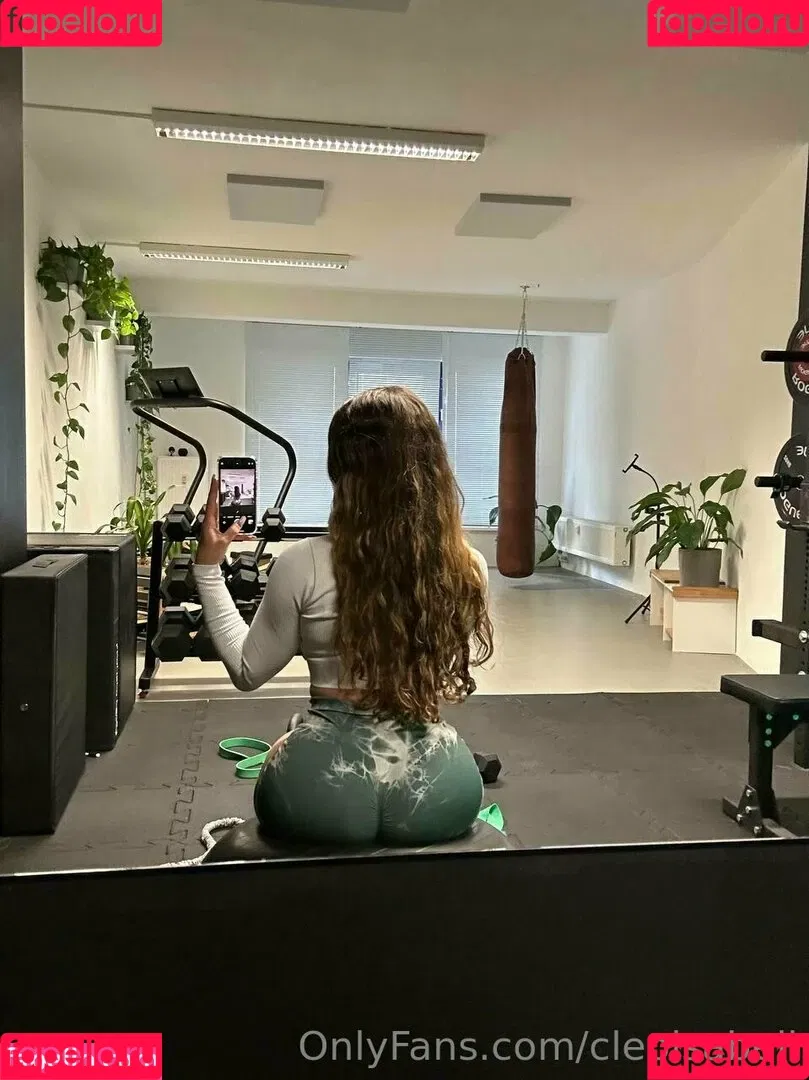 cleoisabell Onlyfans Photo Gallery 