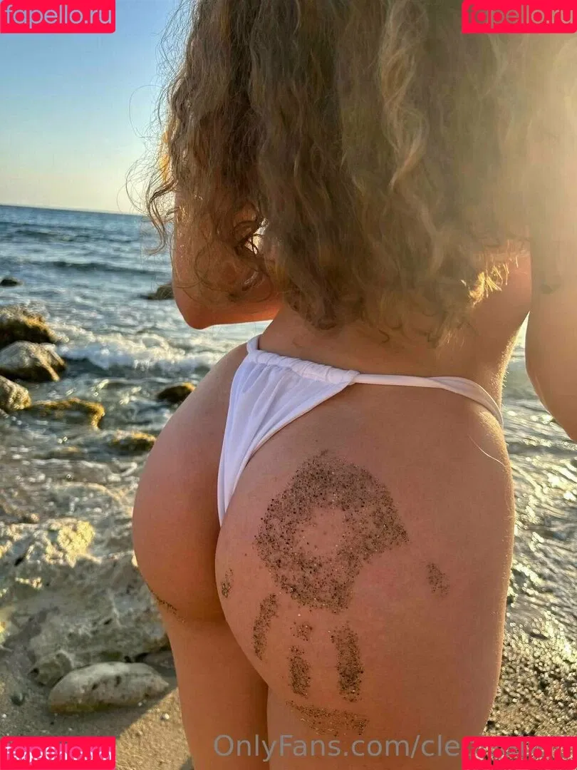 cleoisabell Onlyfans Photo Gallery 