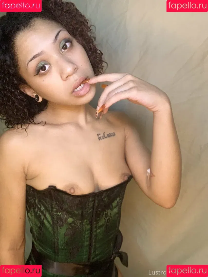 The Lovely Luna Onlyfans Photo Gallery 
