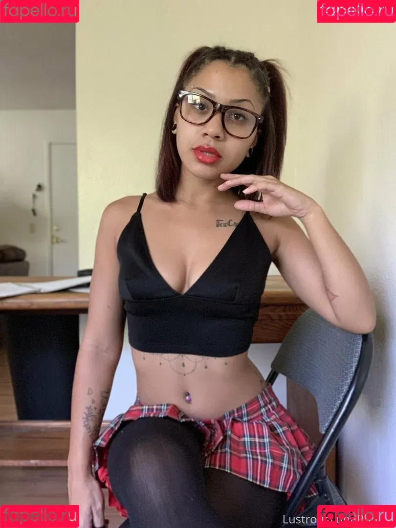 The Lovely Luna Onlyfans Photo Gallery 
