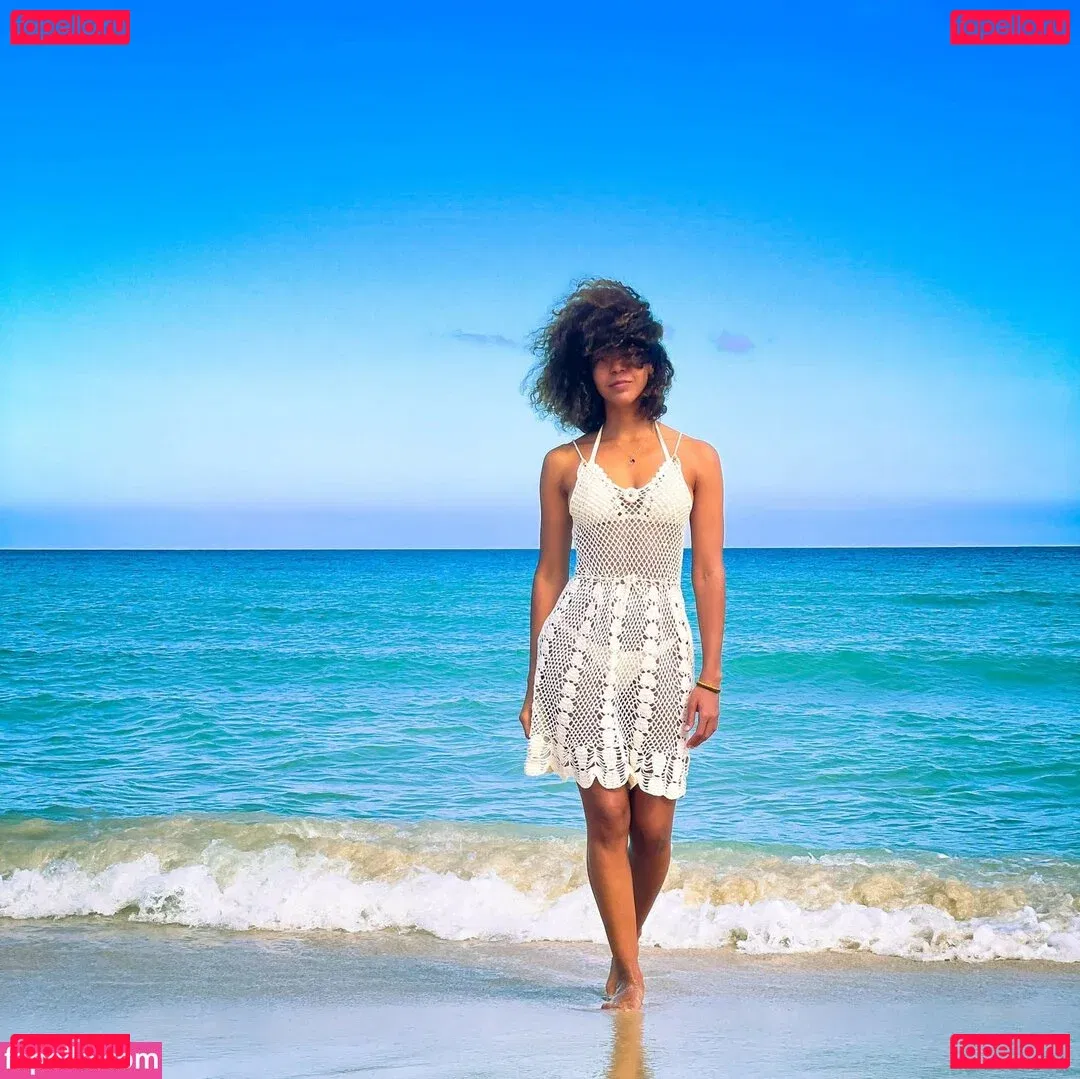 Yilian Cañizares Onlyfans Photo Gallery 