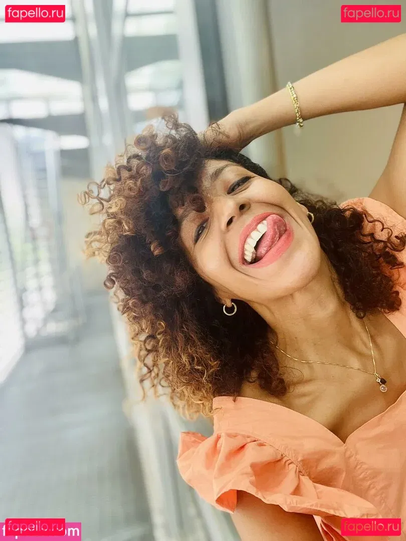 Yilian Cañizares Onlyfans Photo Gallery 