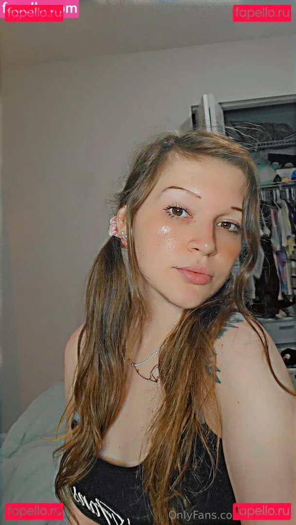 Kiwifroot Onlyfans Photo Gallery 