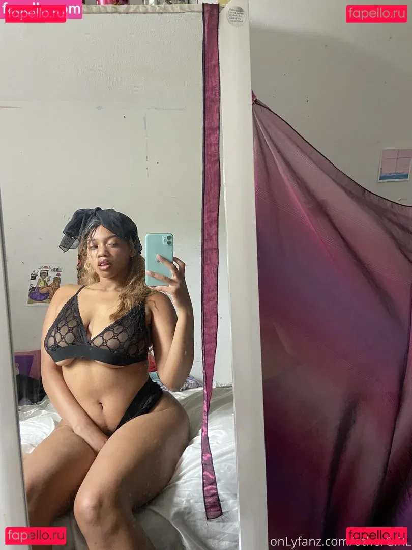 Othergirl Onlyfans Photo Gallery 