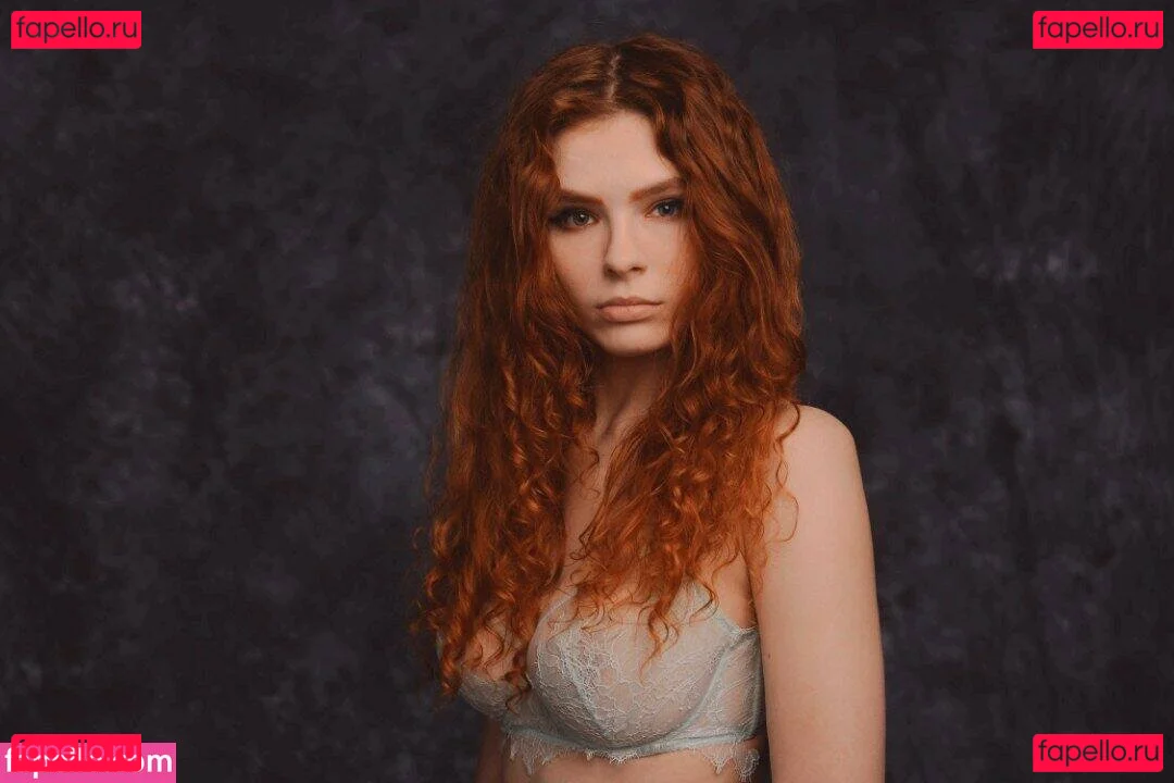 Kari Pitinova Onlyfans Photo Gallery 