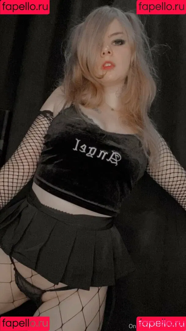 Kikiyou Onlyfans Photo Gallery 