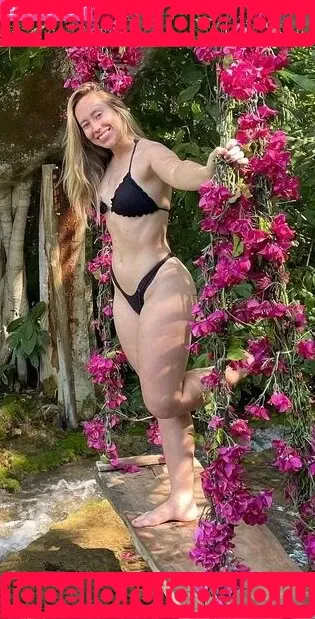 sabrinahnl Onlyfans Photo Gallery 