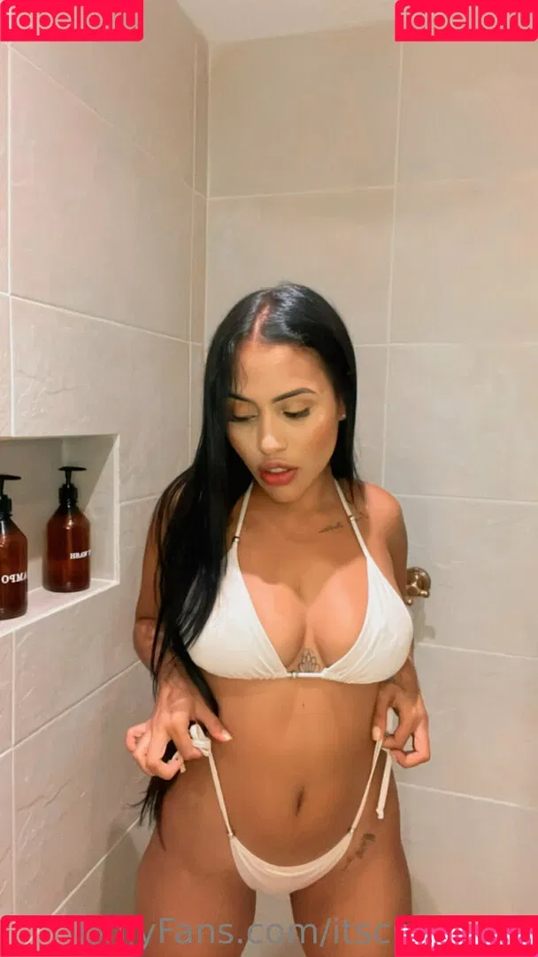 itsthesaracutie Onlyfans Photo Gallery 