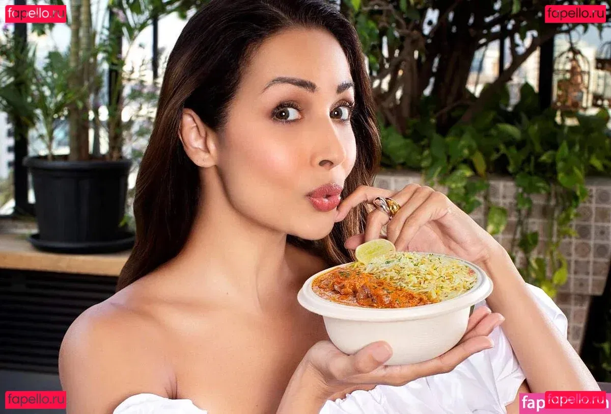 Malaika Arora Onlyfans Photo Gallery 