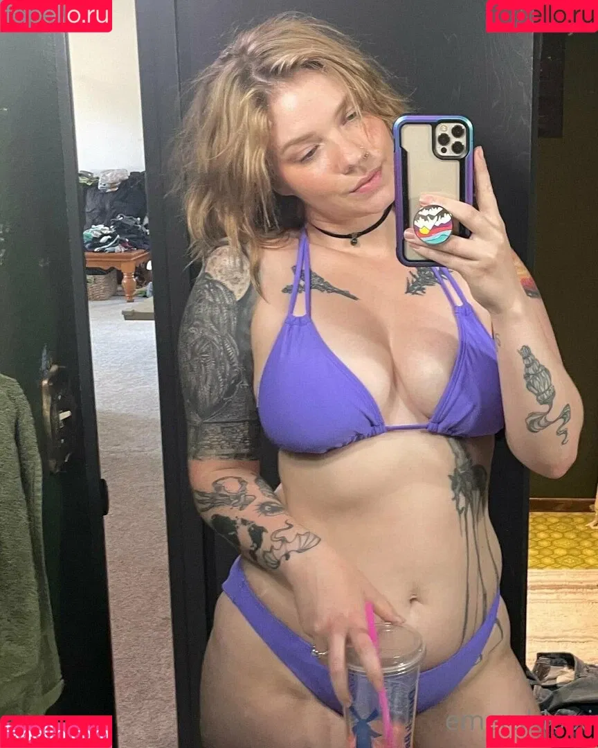 emeraldpixifree Onlyfans Photo Gallery 