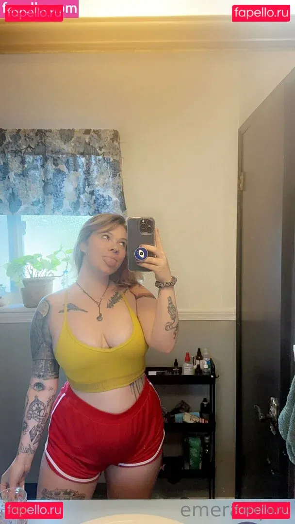 emeraldpixifree Onlyfans Photo Gallery 