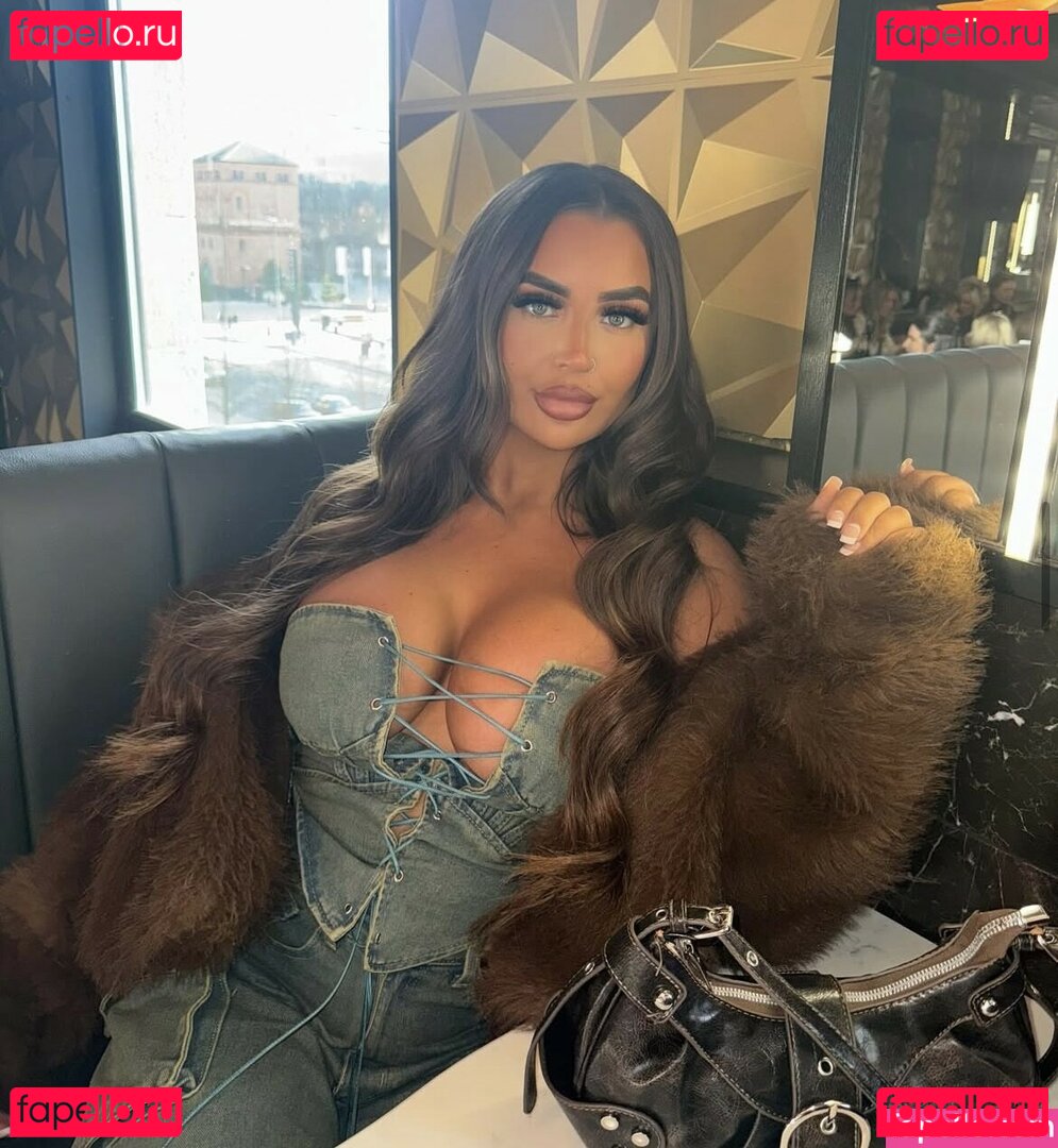 Ellie Thorpe Nude Onlyfans Photo 26